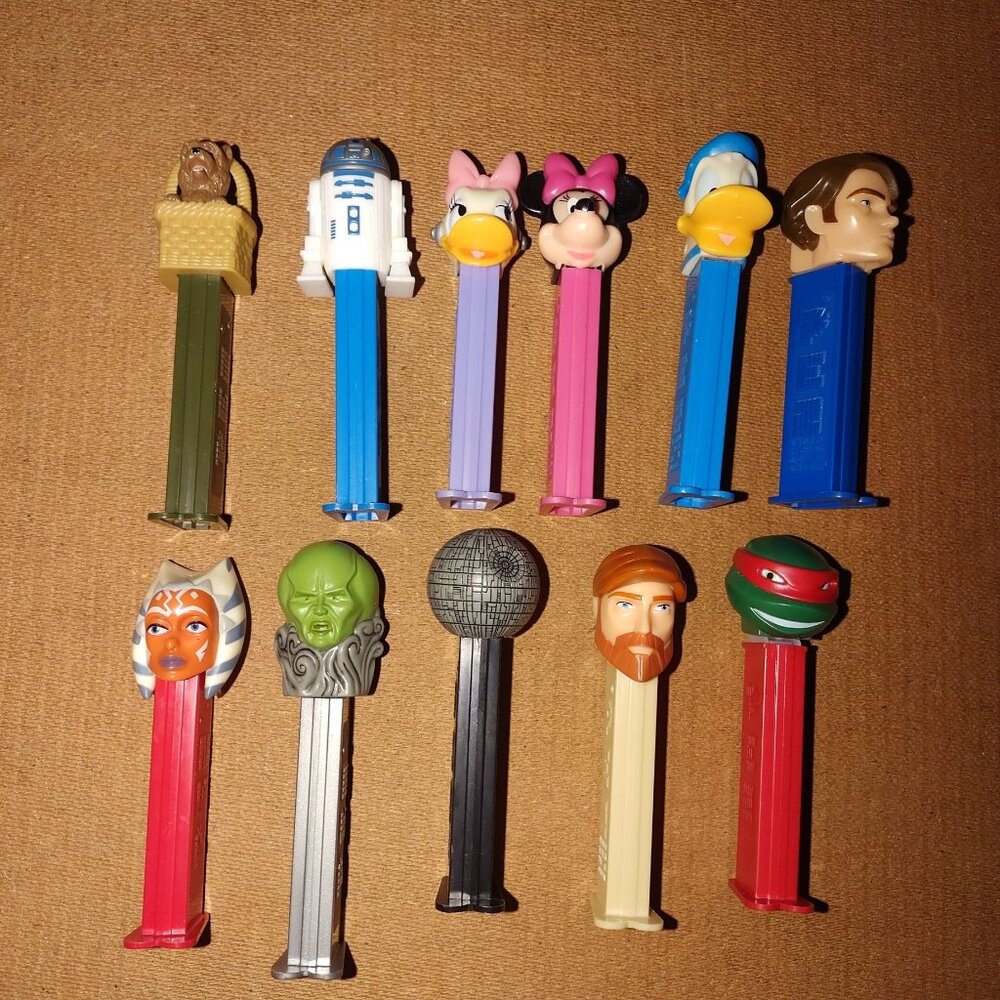12 Vintage PEZ Dispensers Star Wars Disney Ninja Turtles Collectibles